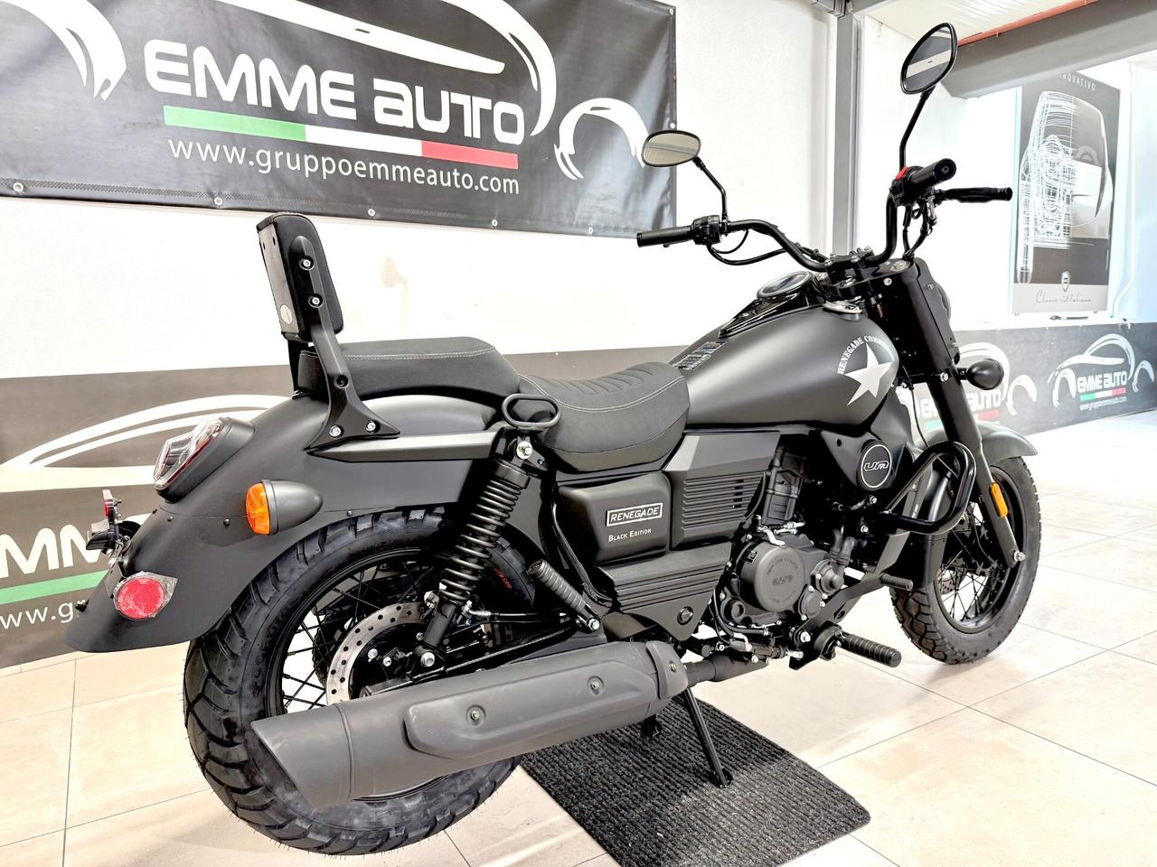 UM RENEGADE COMMANDO 125 - TASSO ZERO
