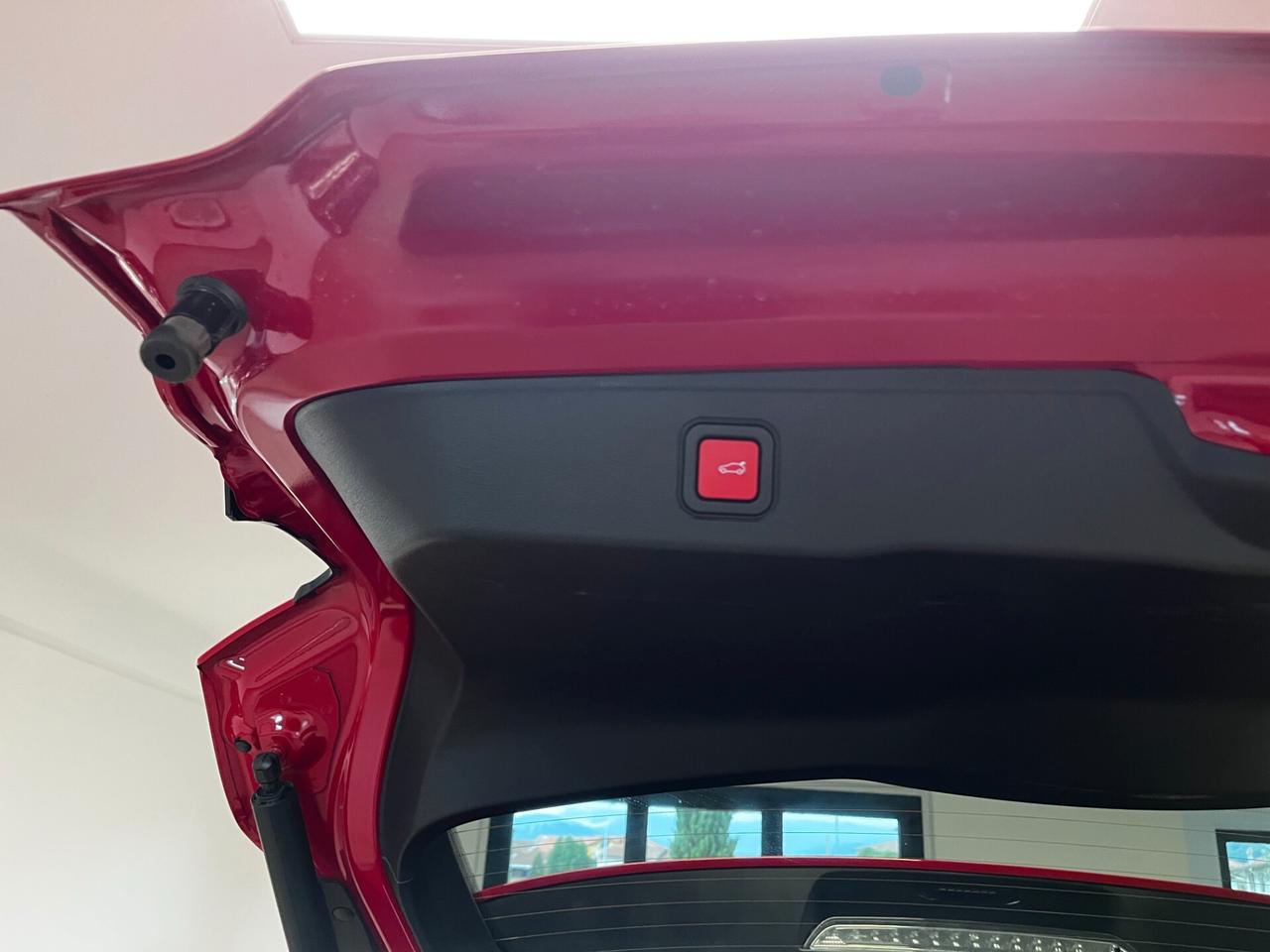 Jeep Avenger 1.2 Turbo 110 CV MHEV Summit