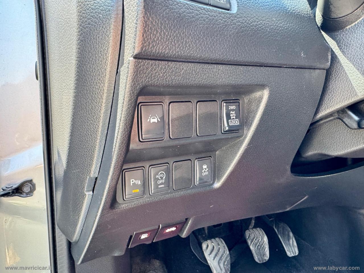 NISSAN Qashqai 1.6 dCi 4WD N-Connecta