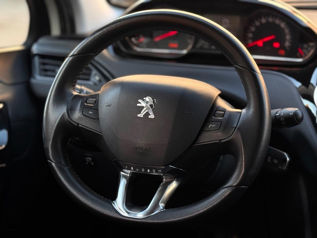 Peugeot 208 1.4 VTi 95 CV 5p. GPL Allure