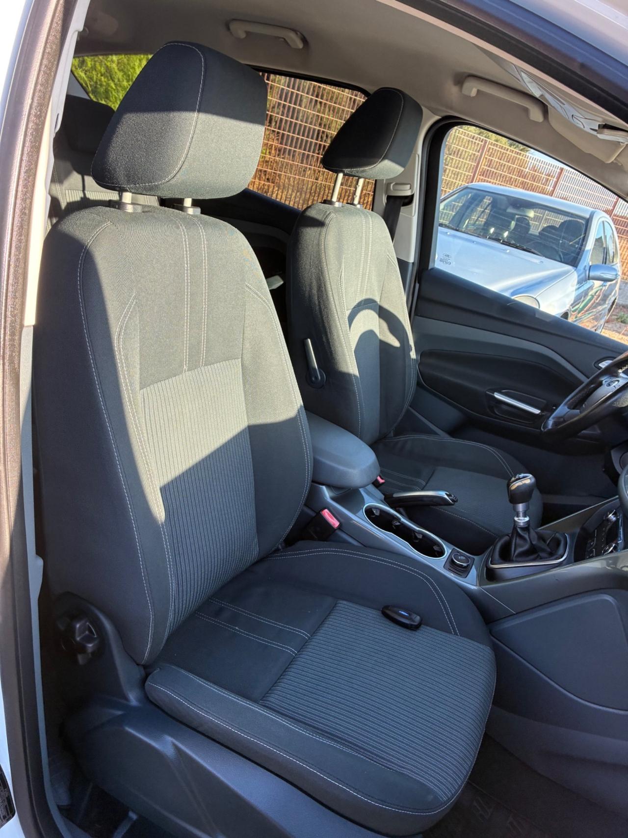 Ford C-Max 1.6 TDCi 115CV Titanium