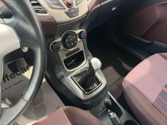 Ford Fiesta 1.2 82CV 3 porte Titanium