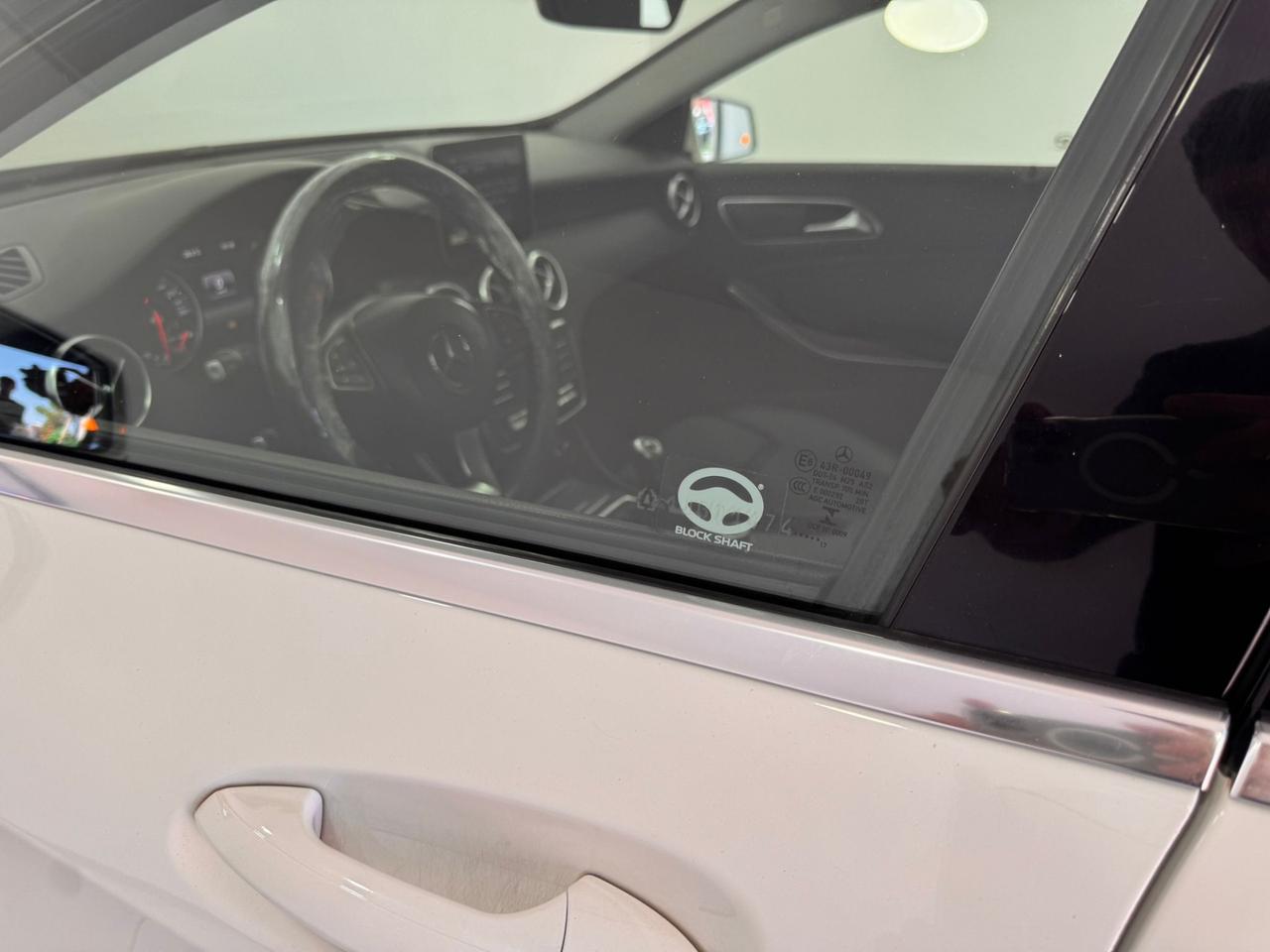 Mercedes-benz A 180 d -EURO 6- IVA ESPOSTA-GARANTITA-2017