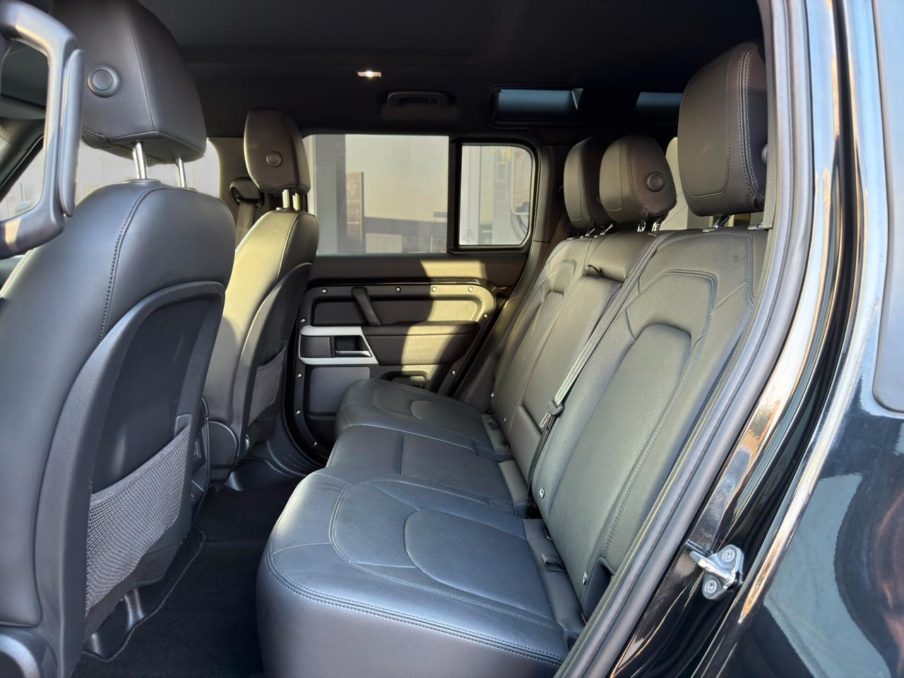 Land Rover Defender 110 3.0D I6 200 CV AWD SE N1 AUTOCARRO