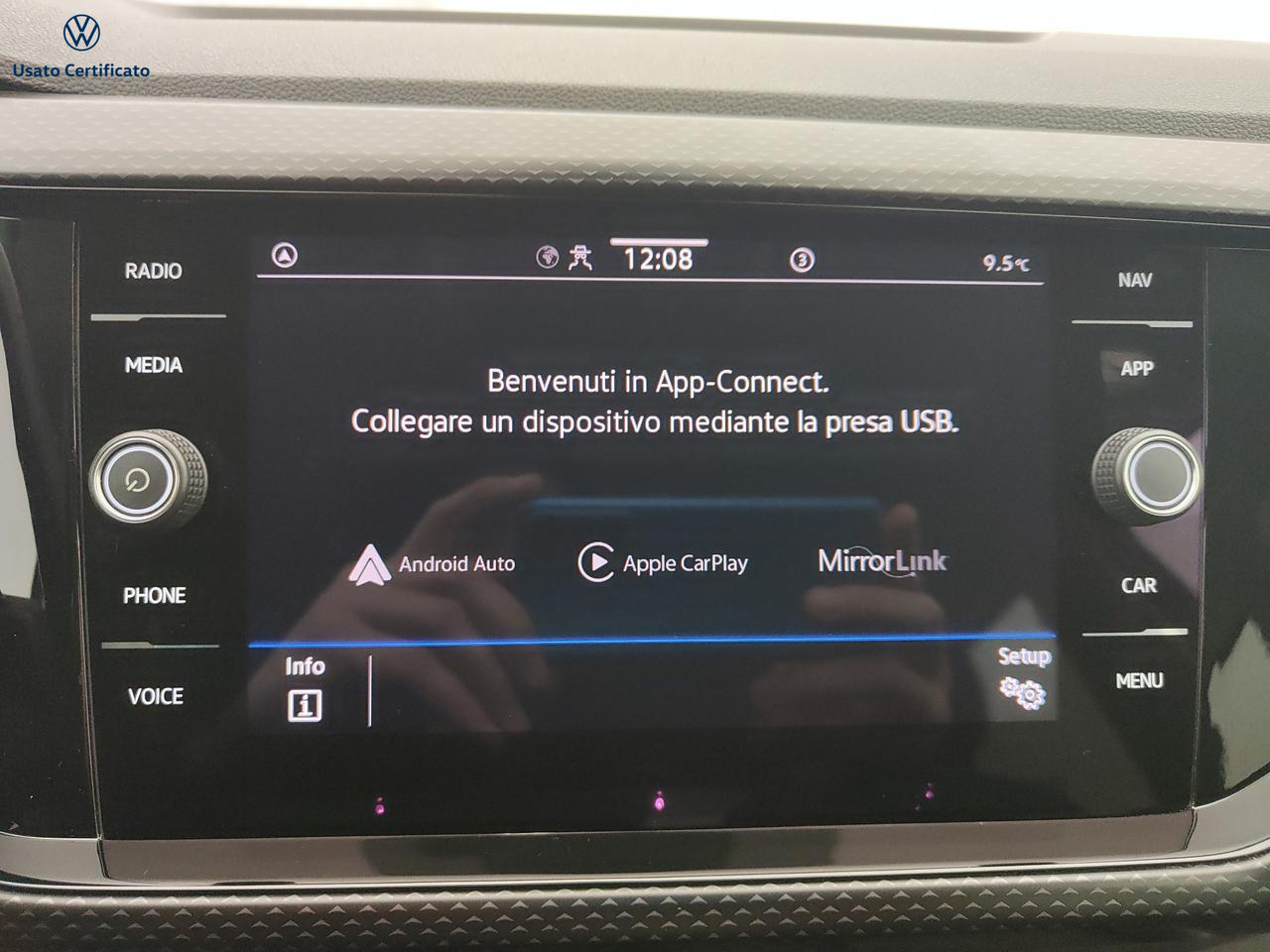 VOLKSWAGEN T-Cross - T-Cross 1.0 TSI Sport