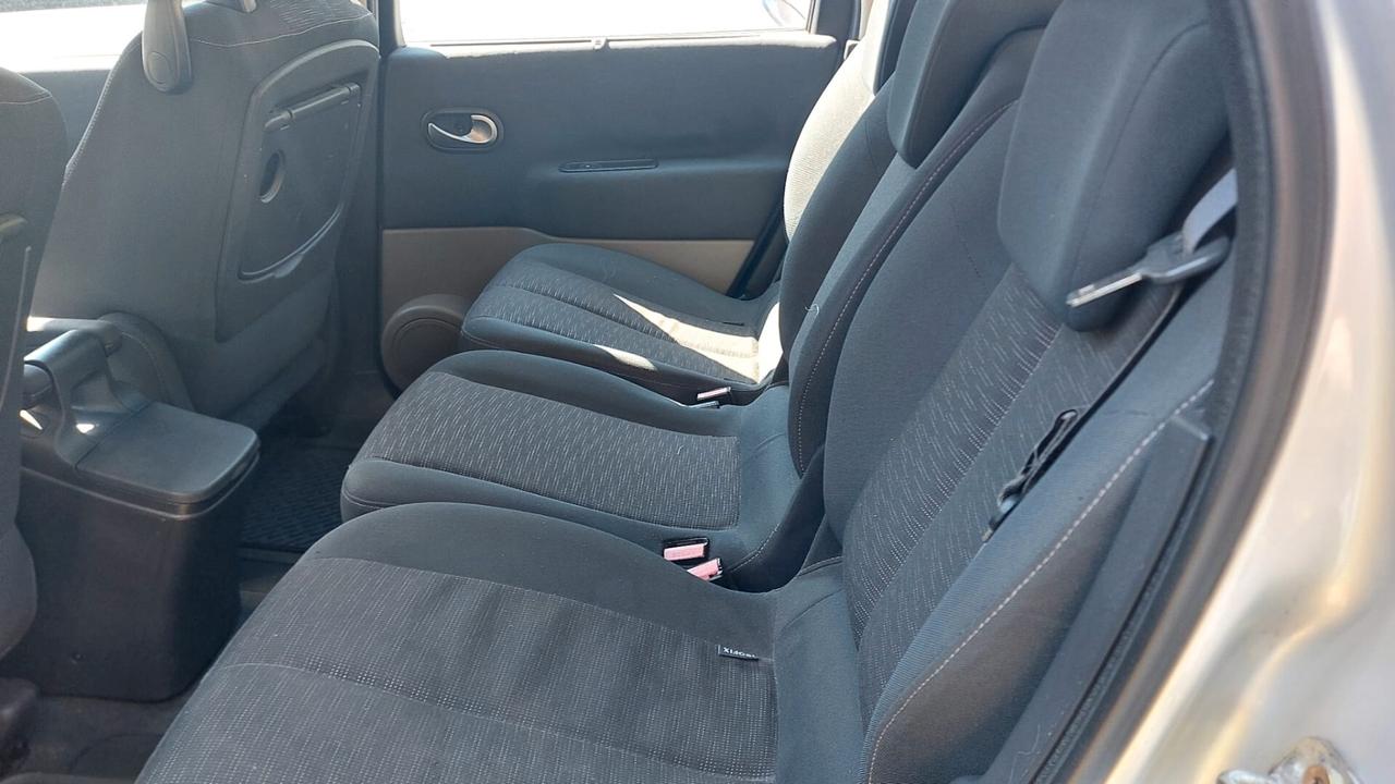 Renault Scenic Scénic 1.5 dCi/105CV Dynamique