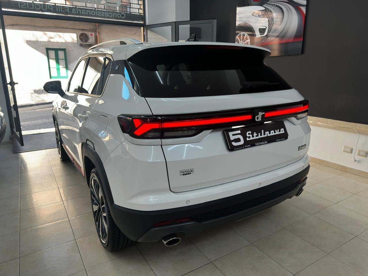 NEW DR 5 Stilnovo 1.4 T-gdi 154 cv BENZ/GPL NUOVA DA IMM.