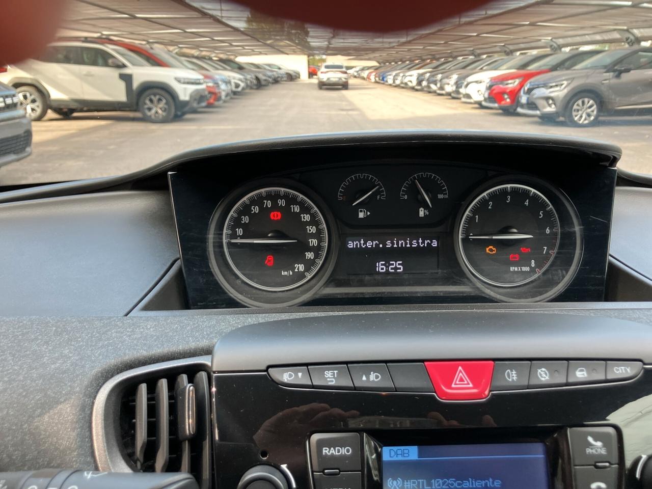 Lancia Ypsilon 1.0 FireFly 5 porte S&S Hybrid Silver