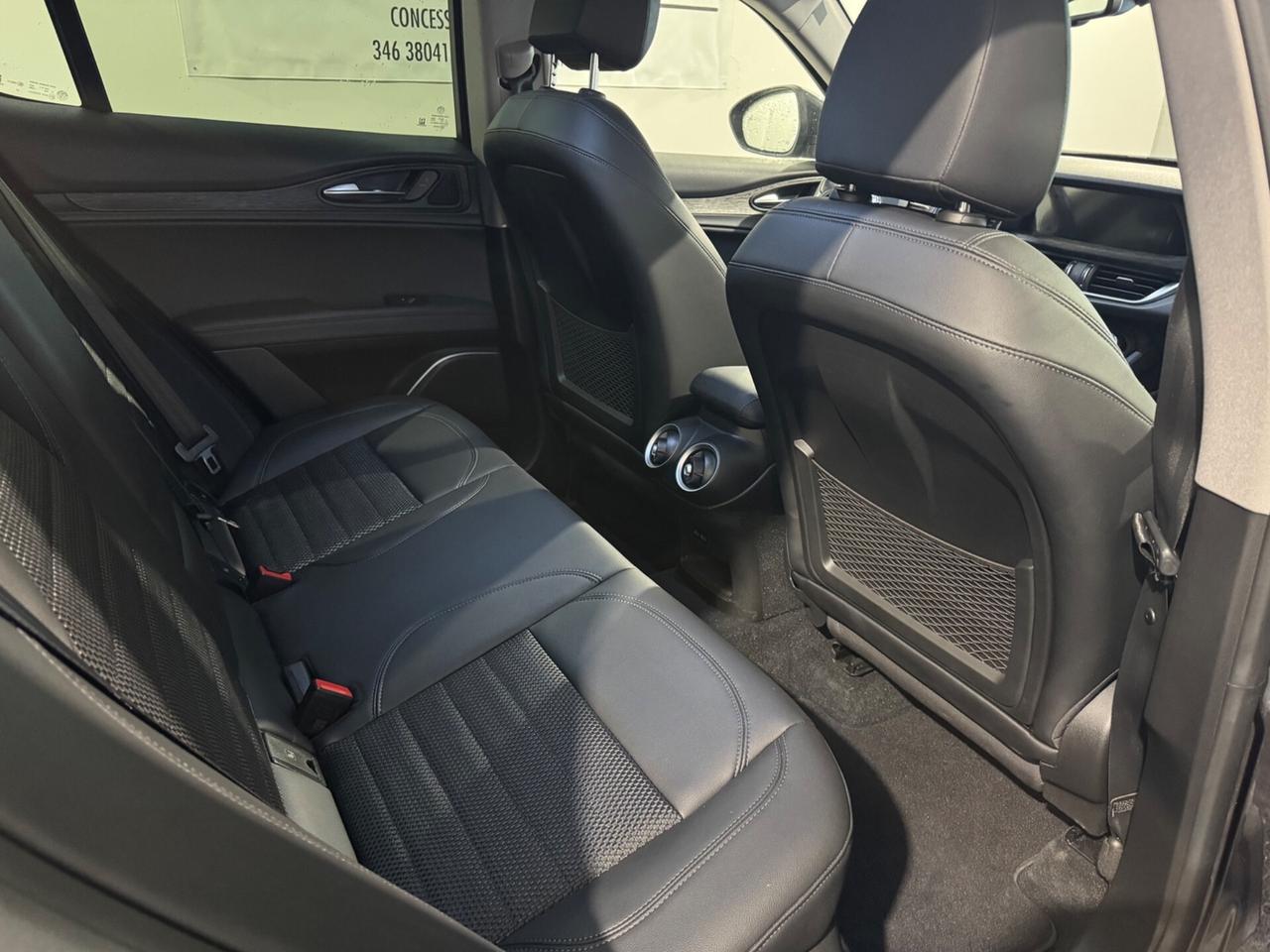 Alfa Romeo Stelvio 2.2 Turbodiesel 190 CV AT8 Q4 Executive