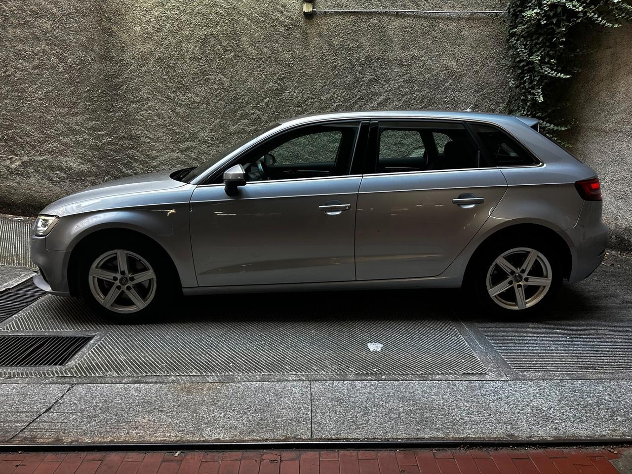 Audi A3 sportback 1.6 TDI 116 CV S tronic Business
