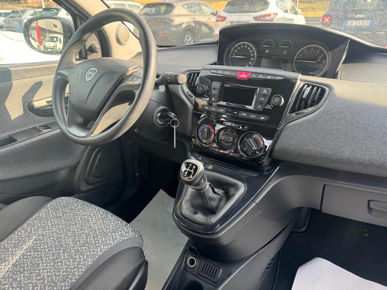 Lancia Ypsilon 1.2 69 CV 5 porte S&S Elefantino Blu