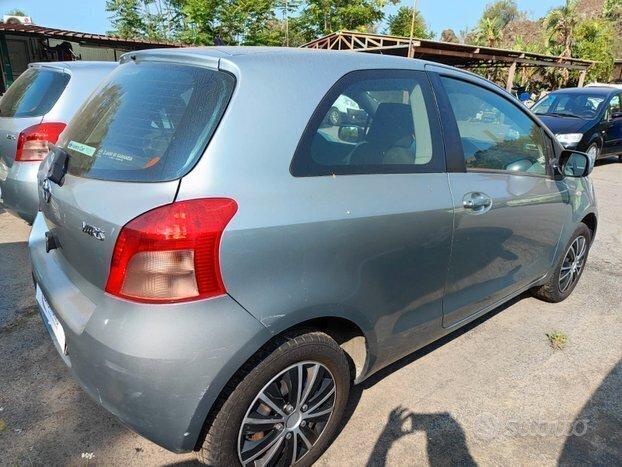 Toyota Yaris TOYOTA YARIS