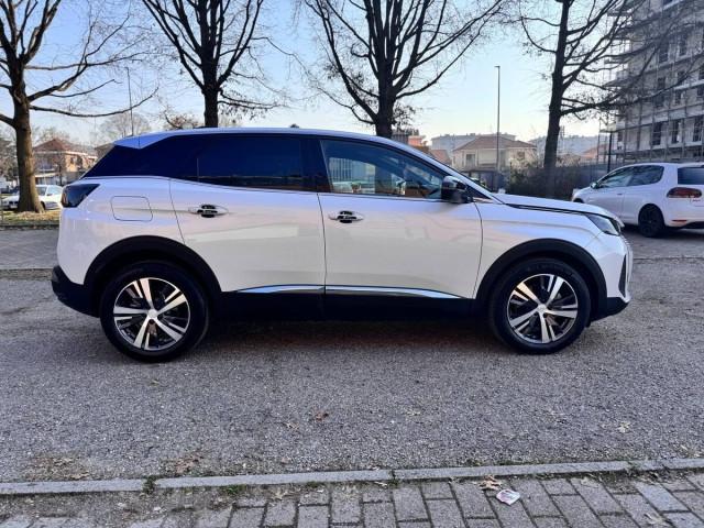 Peugeot 3008 II 1.2 hybrid 48V Allure Pack 136cv e-dcs6