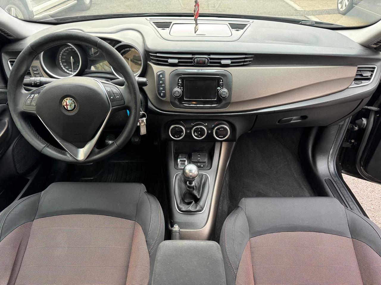 Alfa Romeo Giulietta 1.6 JTDm-2 105 CV Business*EURO5*CERCHI