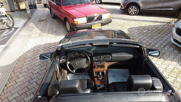 MERCEDES-BENZ SL 300 SL