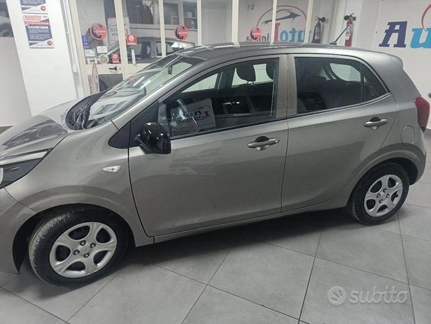 KIA Picanto 1.0 12V 5 porte Active NEOPATENTATI