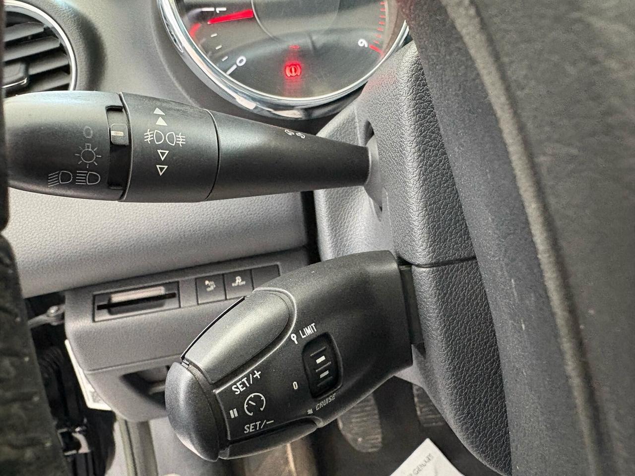 Peugeot 3008 1.6 HDi 110CV Outdoor