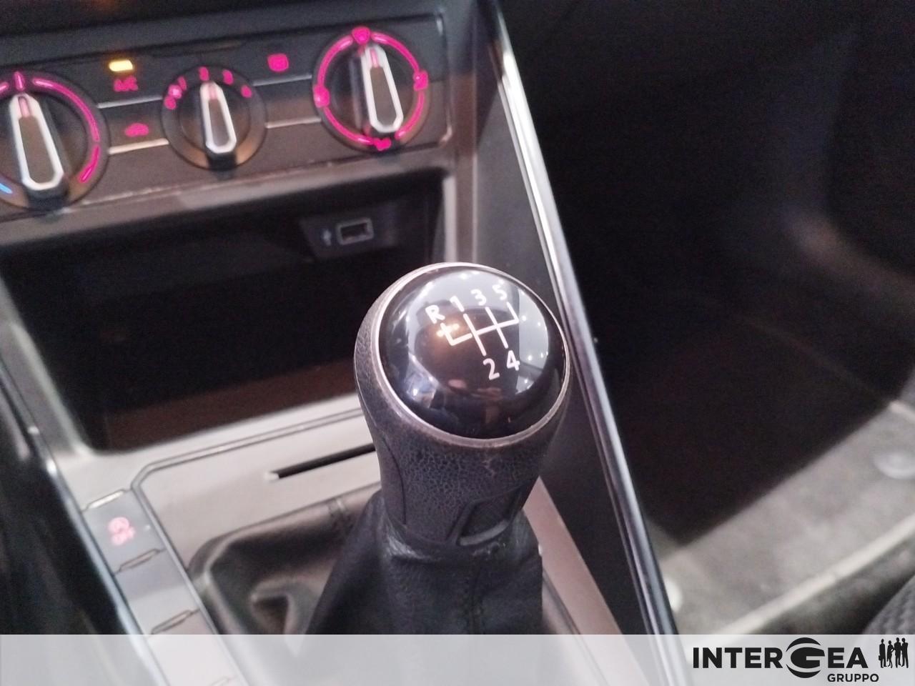 VOLKSWAGEN Polo 5p 1.6 tdi Trendline 80cv