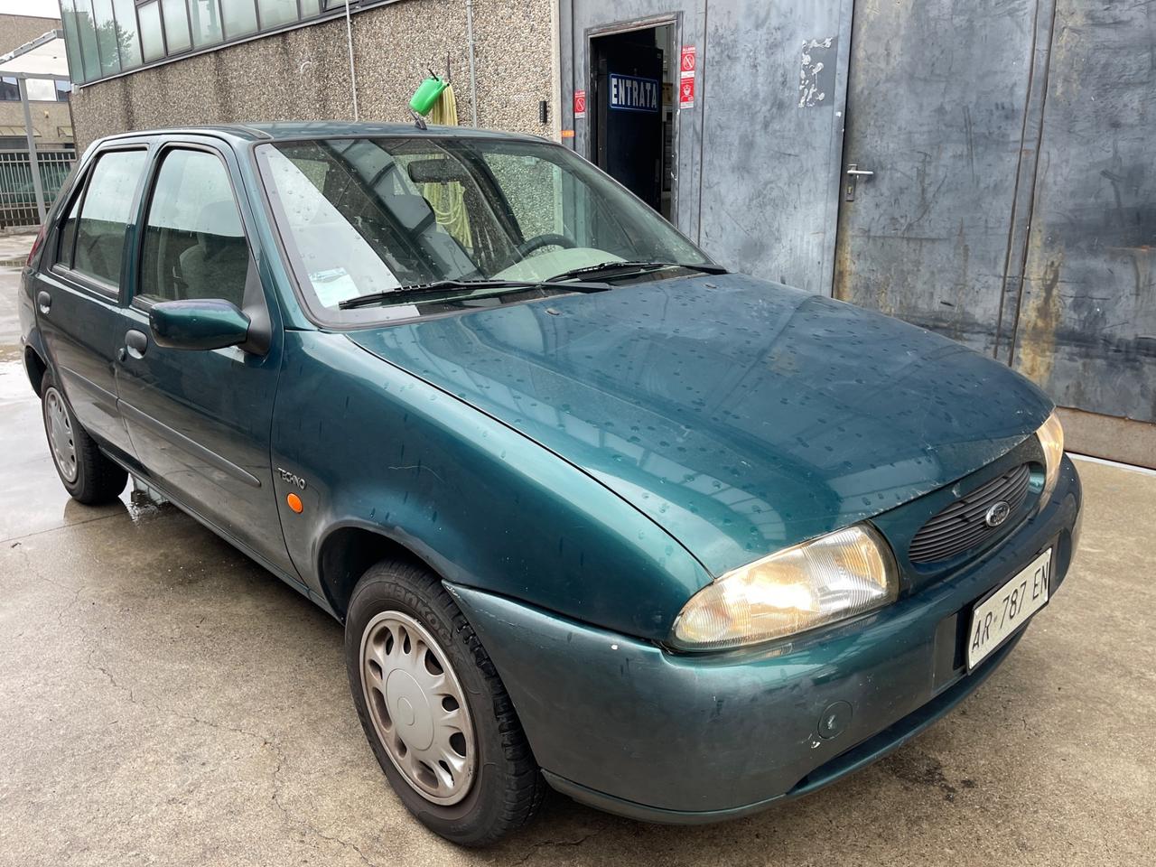 FORD FIESTA TECHNO1.2 BENZINA CLIMA SERVOSTERZO
