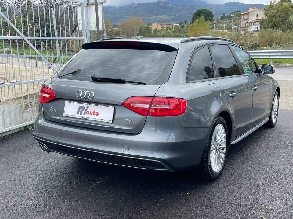 Audi A4 Avant 2.0 TDI 150 CV S-Line