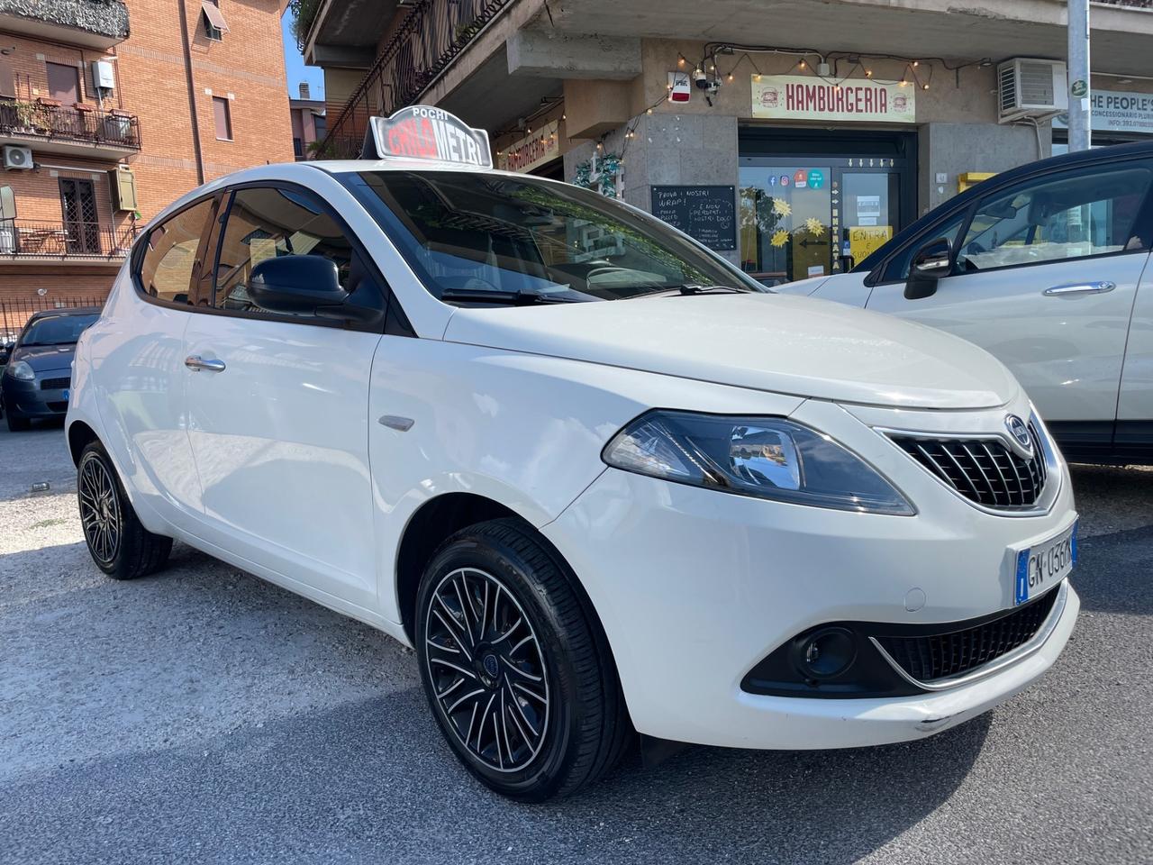 Lancia Ypsilon 1.0 Hybrid Alberta Ferretti !!19000KM!!