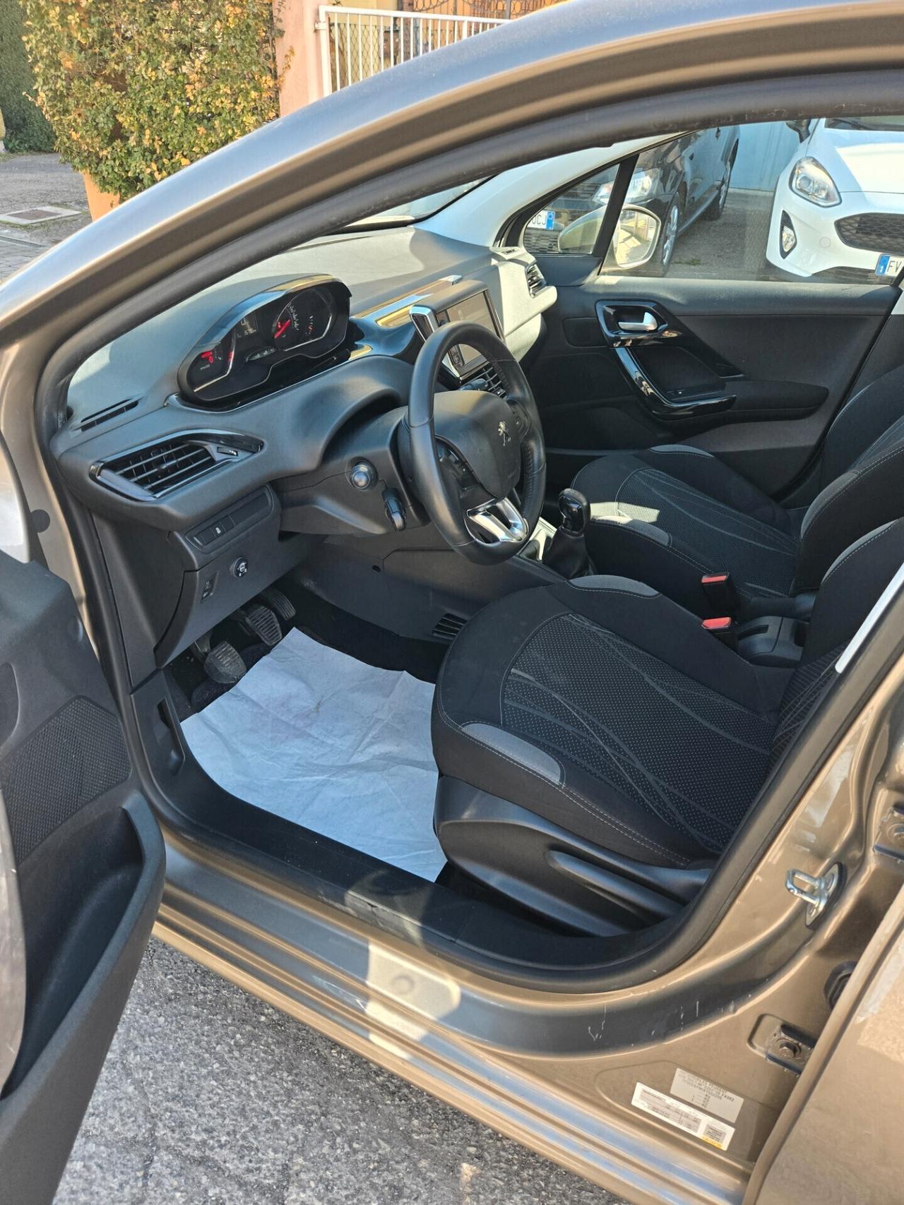 Peugeot 208 1.4 VTi 95 CV 5p. GPL Allure