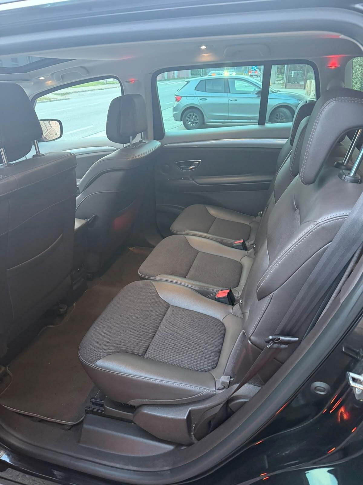 Renault Espace dCi 160CV EDC Energy Initiale Paris 4Control