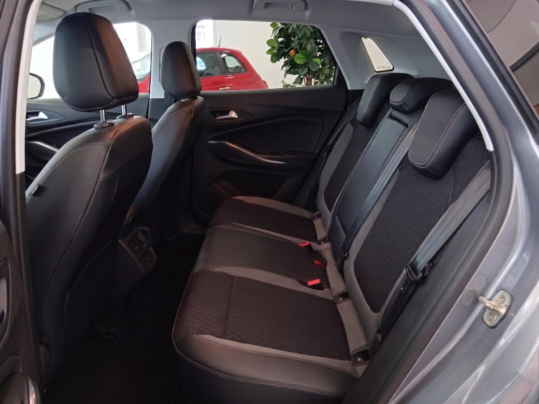 Opel Grandland X 1.6 diesel Innovation (120 cv)