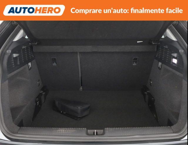 AUDI Q2 30 TDI S tronic Identity Black
