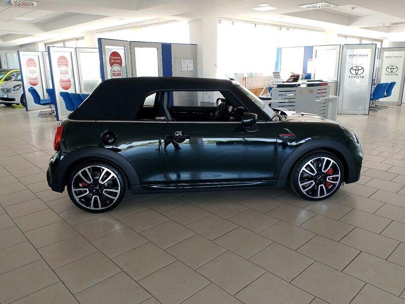 MINI Mini Cabrio (F57) Mini 2.0 John Cooper Works JCW Cabrio