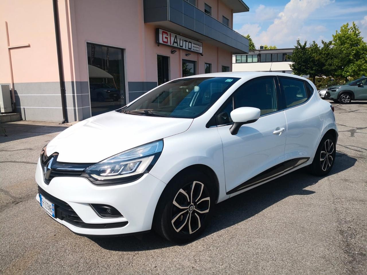 Renault Clio dCi 8V 90CV EDC Start&Stop 5 porte Energy Intens