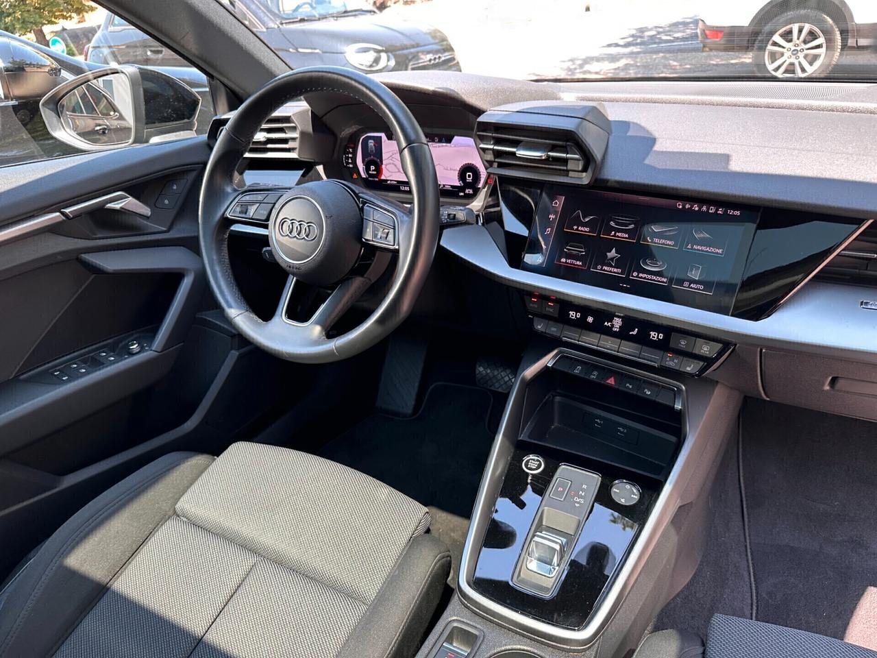 Audi A3 Sportback 30 TDI S tronic S LINE_PANORAMA_R18_VIRTUAL NAVI