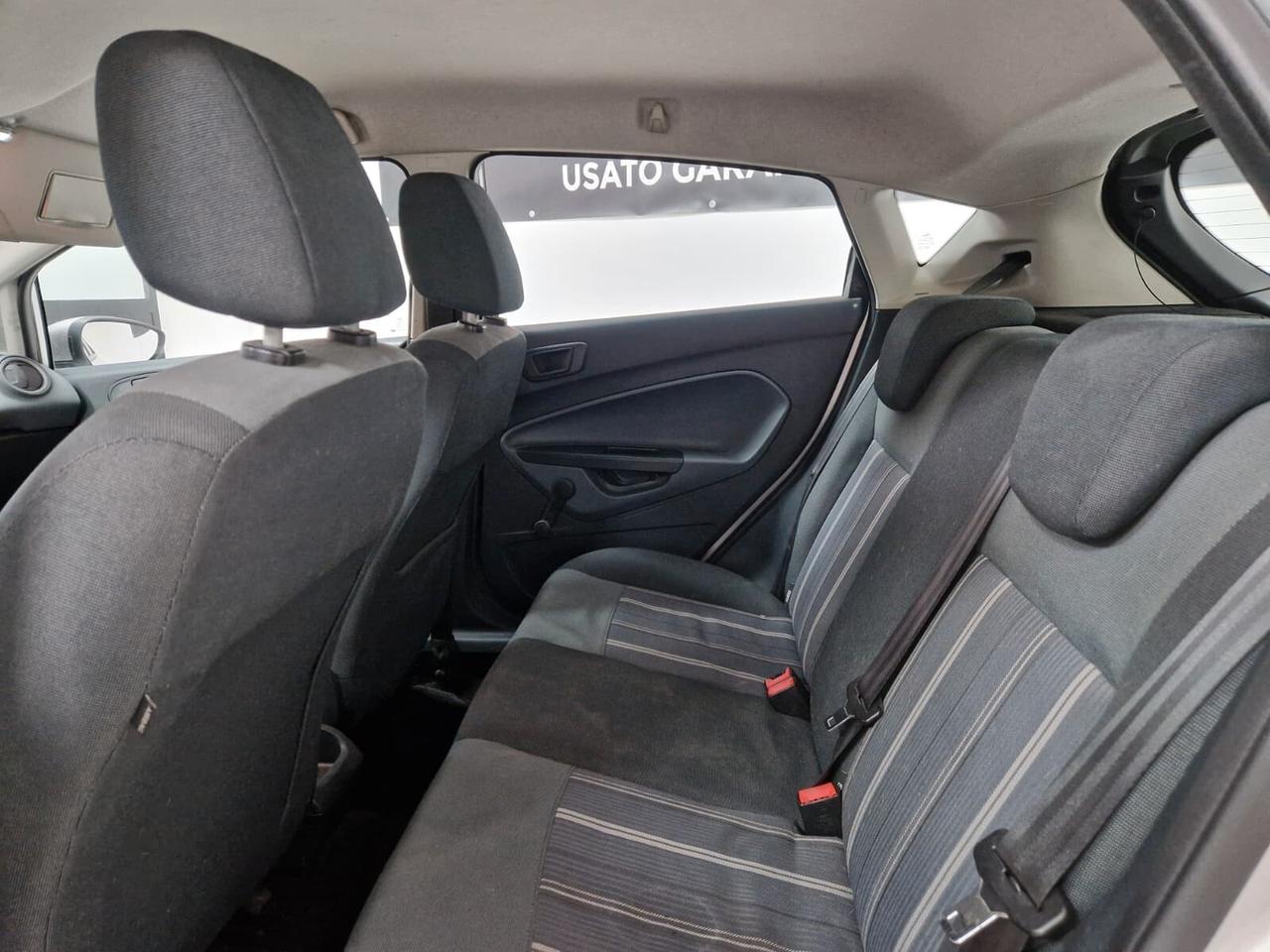 Ford Fiesta 1.4 AUTOMATICA