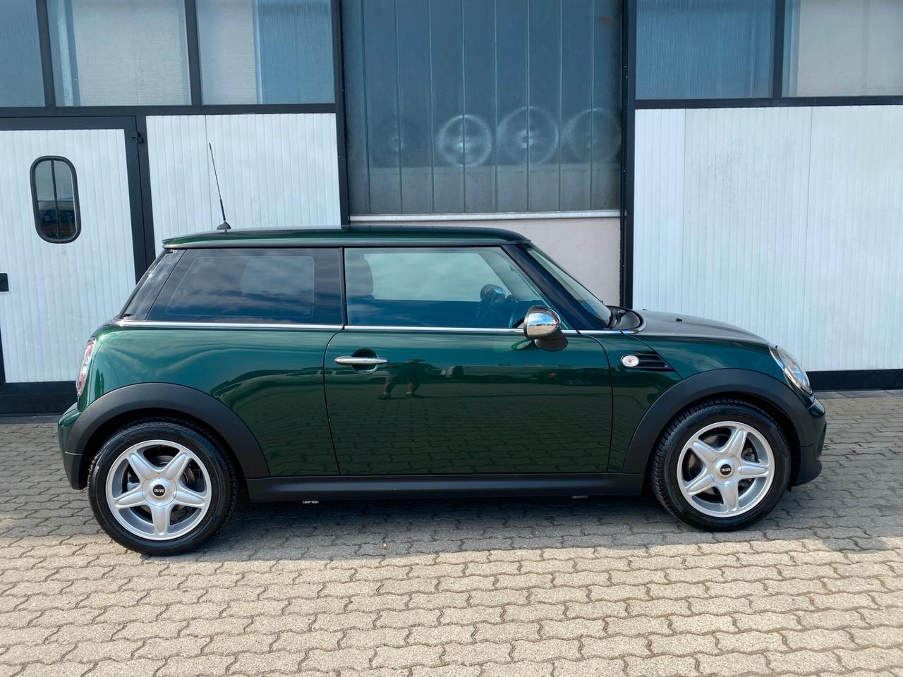 Mini 1.6 16V One (55kW)