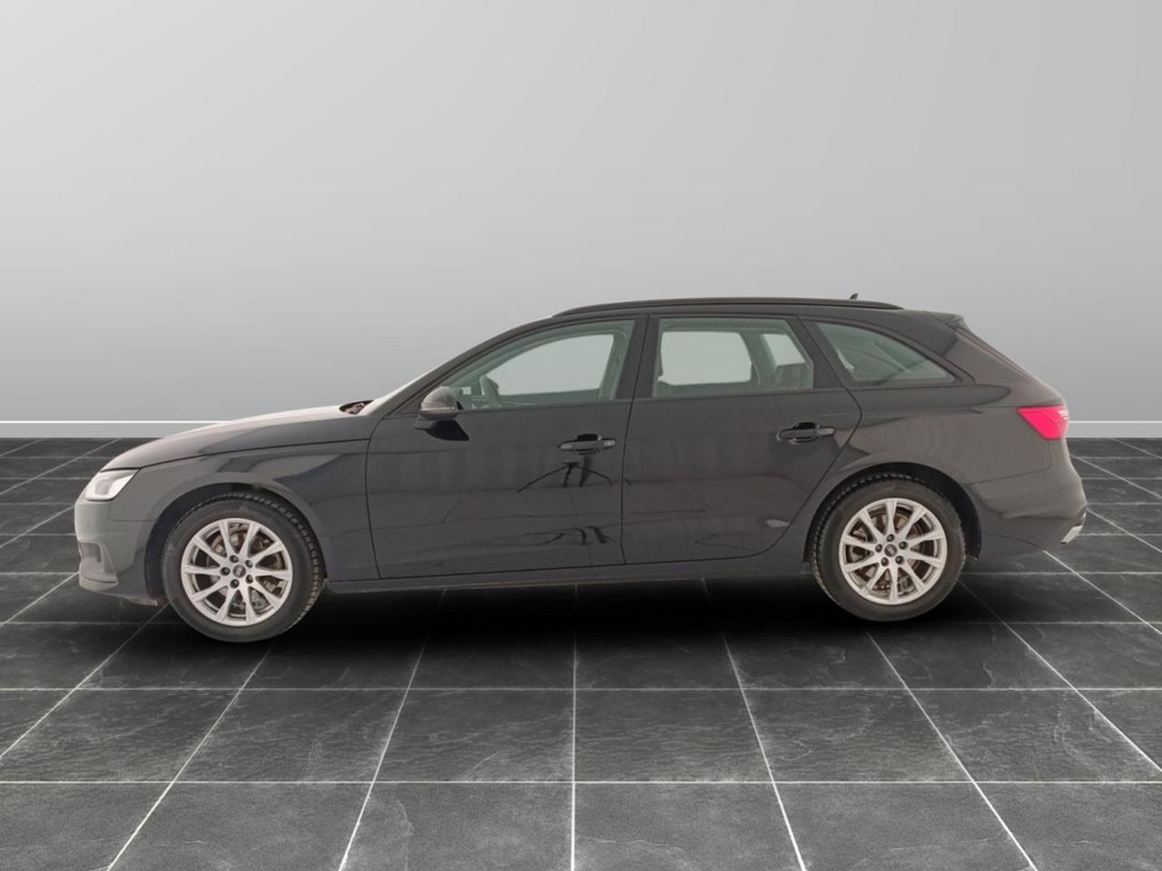 Audi A4 avant 30 2.0 tdi mhev 136cv s tronic