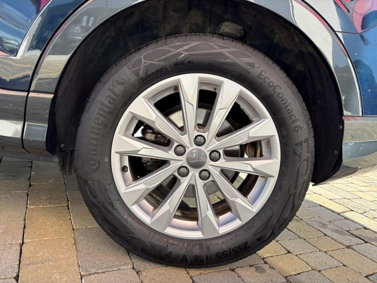 Audi Q3 35 TFSI LED-PELLE-NAVI-18"