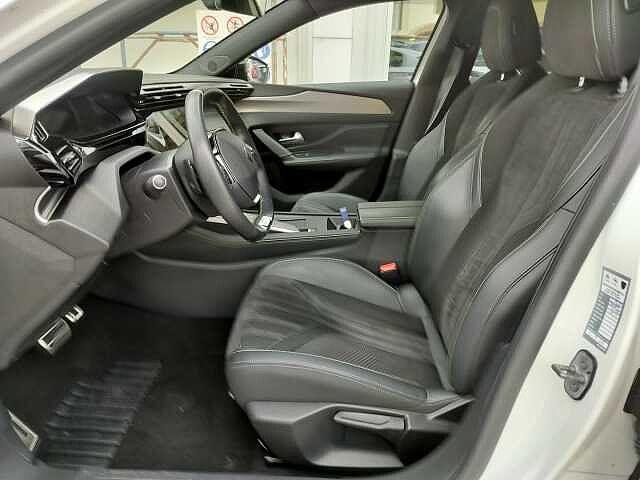 Peugeot 308 Plug-in Hybrid 225 e-EAT8 GT