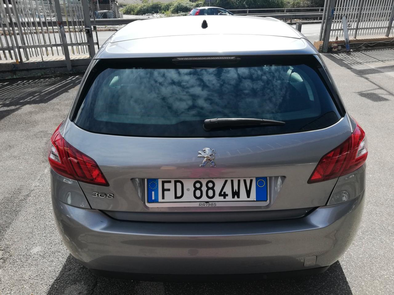 Peugeot 308 BlueHDi 120 S&S Allure