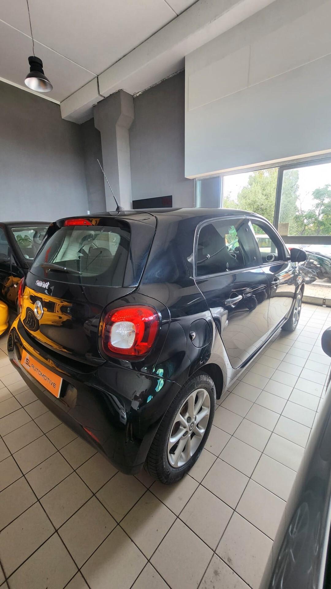 Smart ForFour 70 1.0 Passion