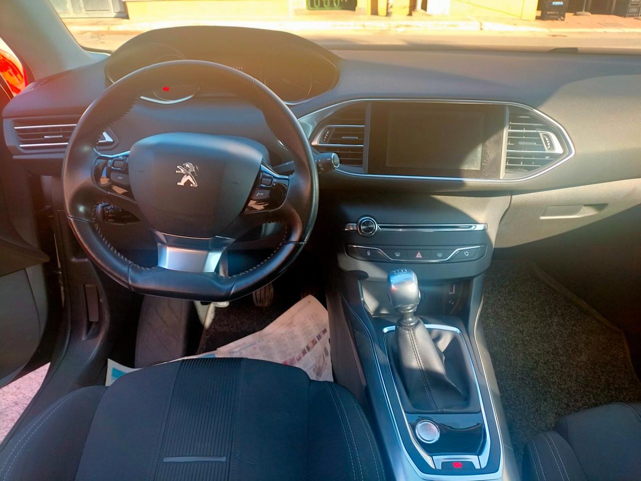 Peugeot 308 1.6 e-HDi 115 CV Stop&Start Allure