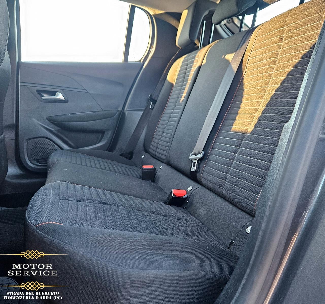 Peugeot 208 1.2 75cv 5 porte Allure da 99€ al mese