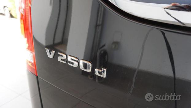 MERCEDES-BENZ V 250 d Automatic 4Matic Premium L