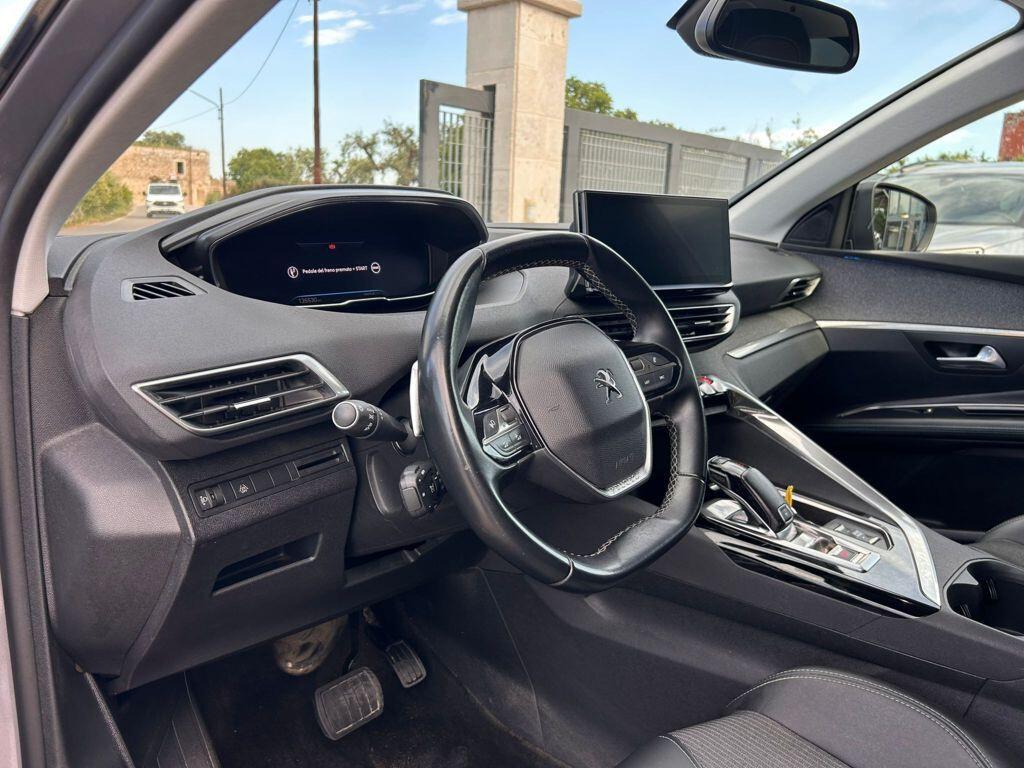 Peugeot 3008 Allure Pack 130cv EAT8