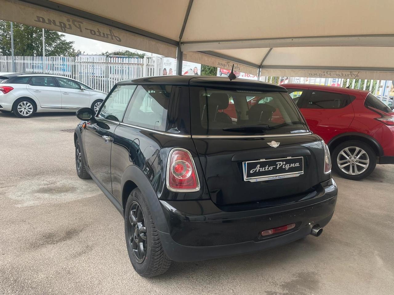 Mini 1.6 16V One (55kW)
