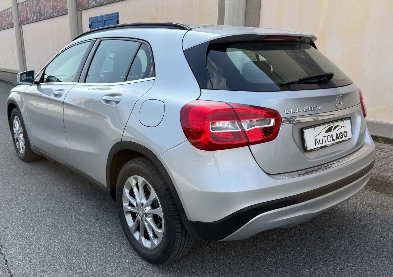 Mercedes-benz GLA 200 d Business