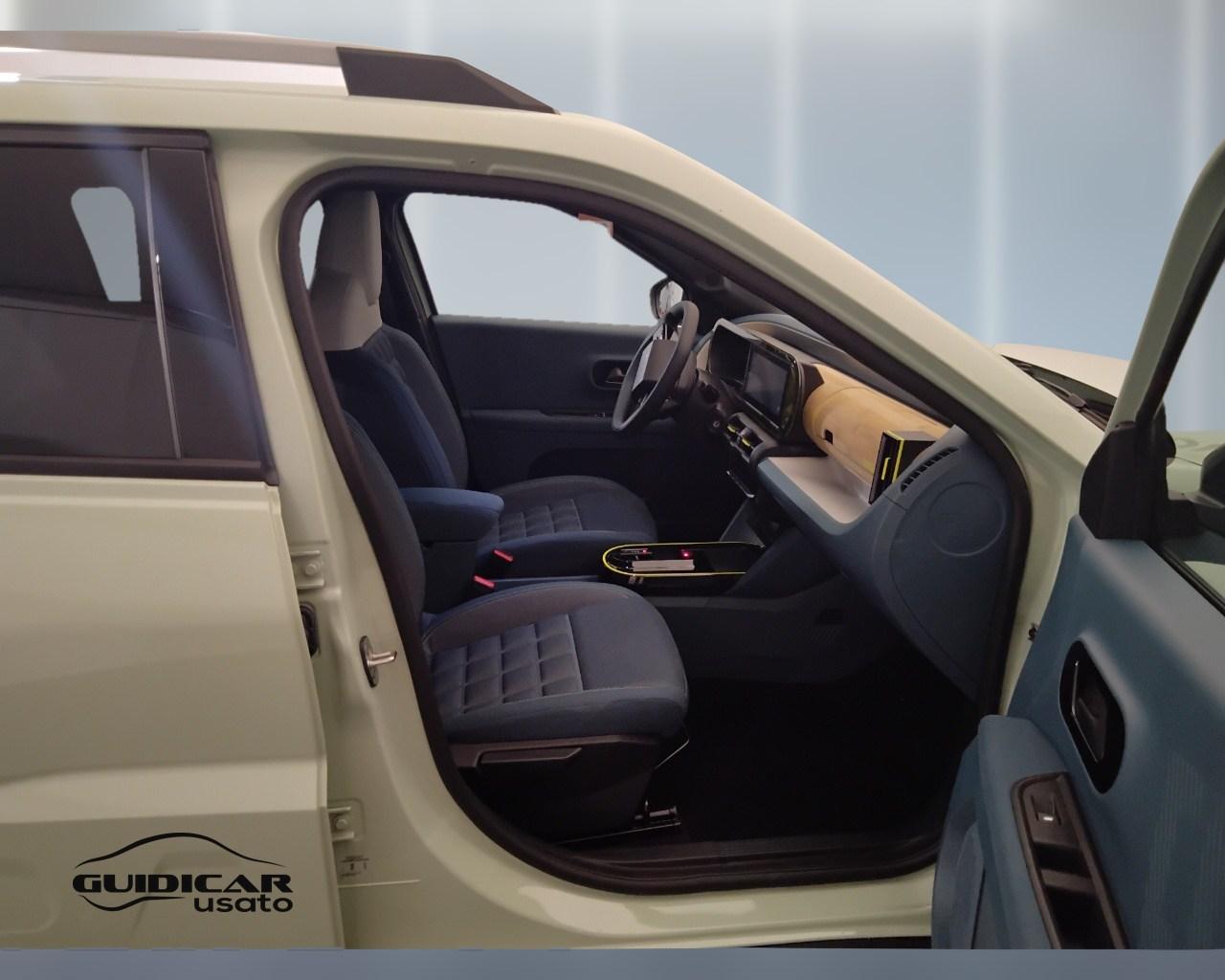 FIAT Grande Panda - Grande Panda 1.2 hybrid La Prima 110cv edct
