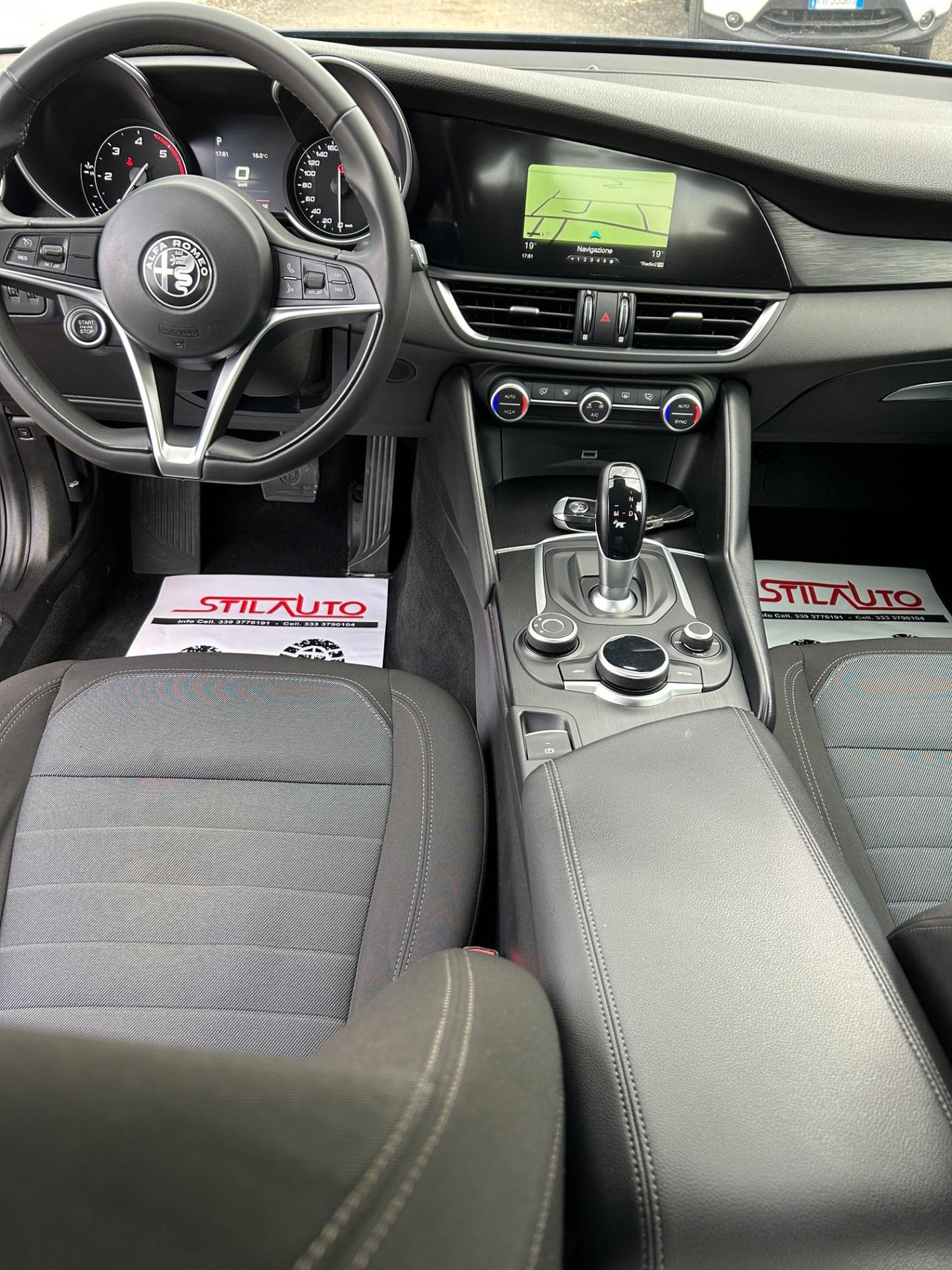 Alfa Romeo Giulia 2.2 Turbodiesel 136 CV AT8 Business