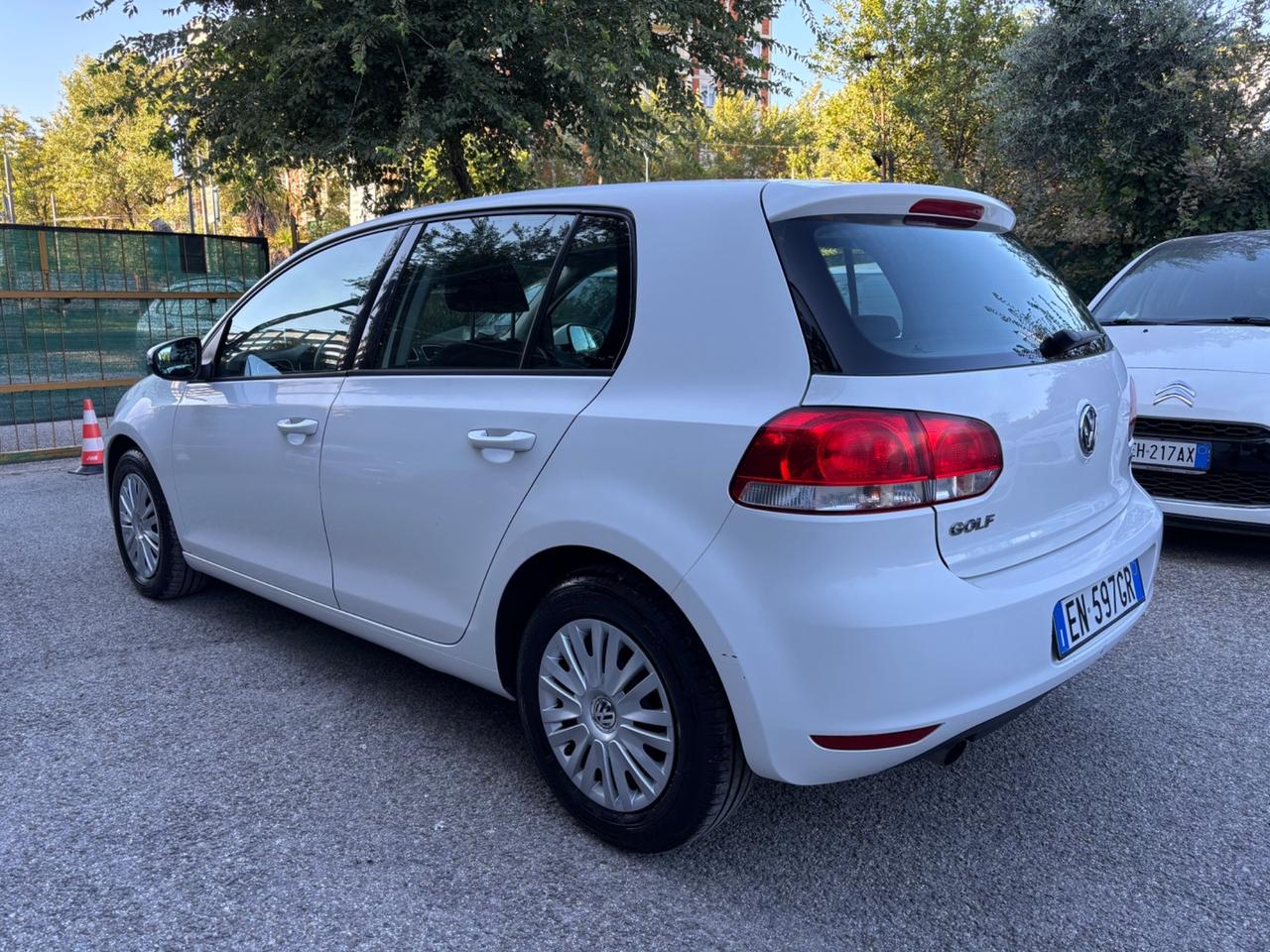 Volkswagen Golf 1.6 TDI DPF 5p. Comfortline