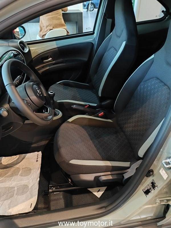 Toyota Aygo X 1.0 VVT-i 72 CV 5 porte Trend