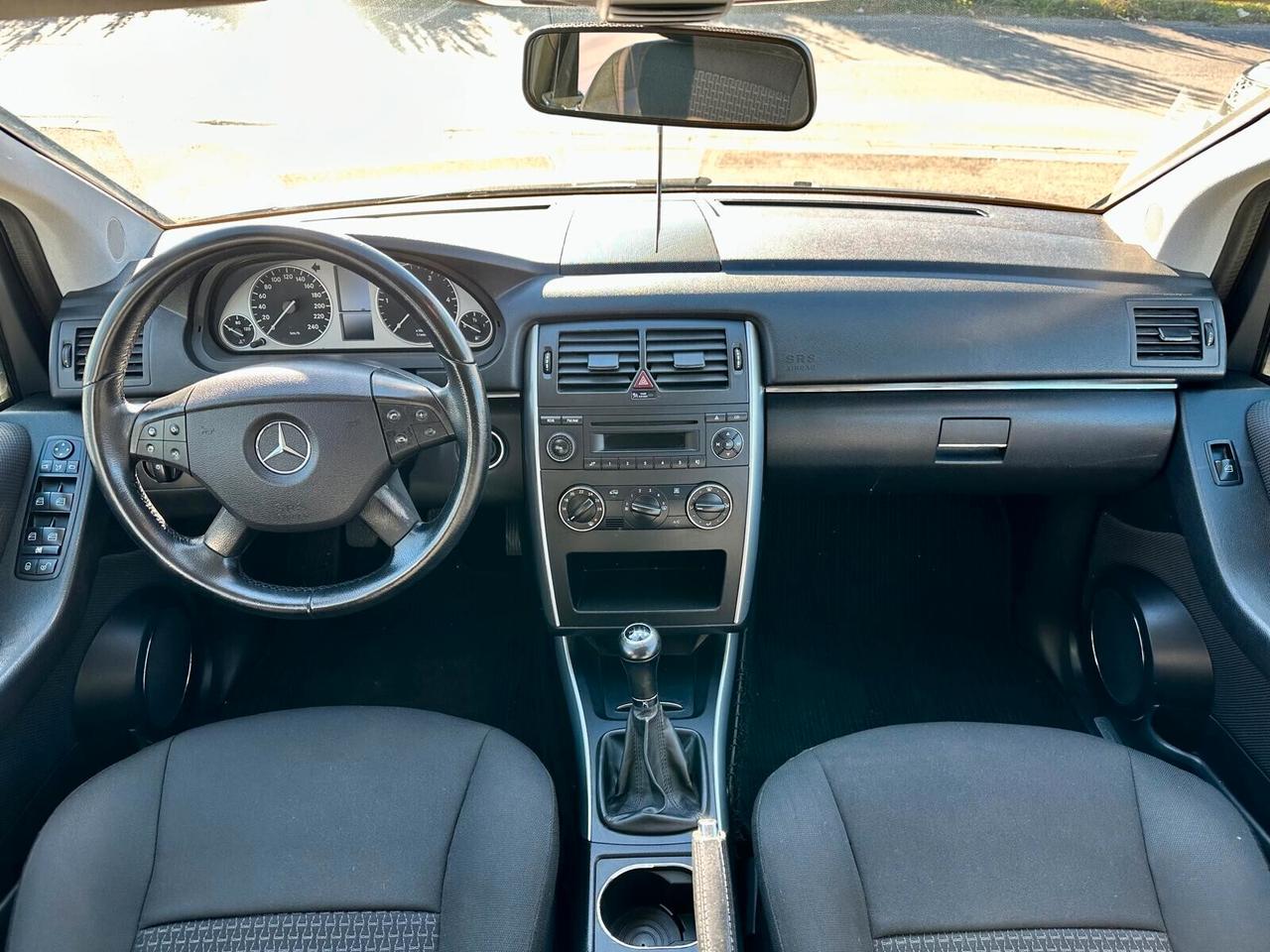 Mercedes-benz B 180 CDI Executive 2010